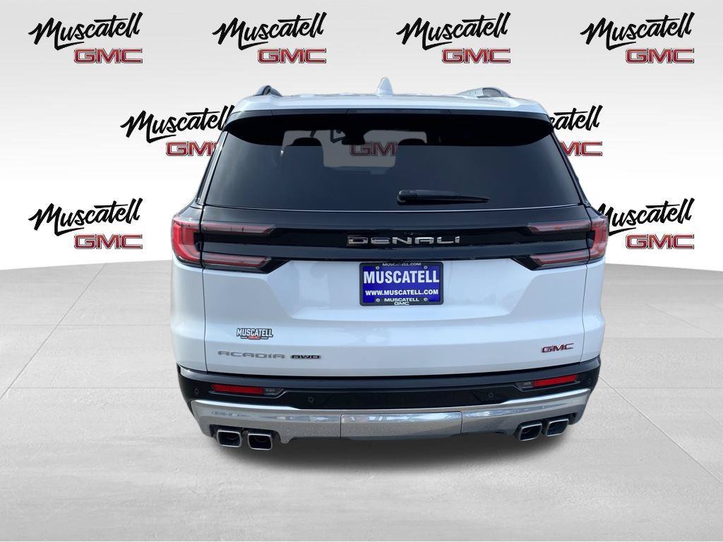 Used 2025 GMC Acadia Denali w/ LPO, Floor Liner Package AWD/4WD image 7