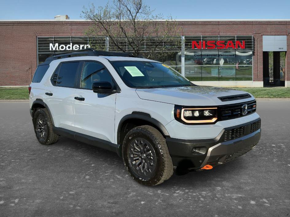 Used 2026 Honda Passport TrailSport image 5
