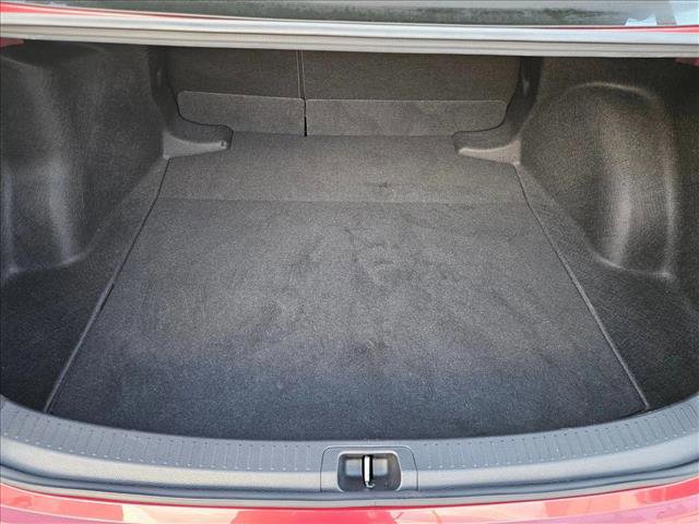 Used 2025 Toyota Corolla LE image 6