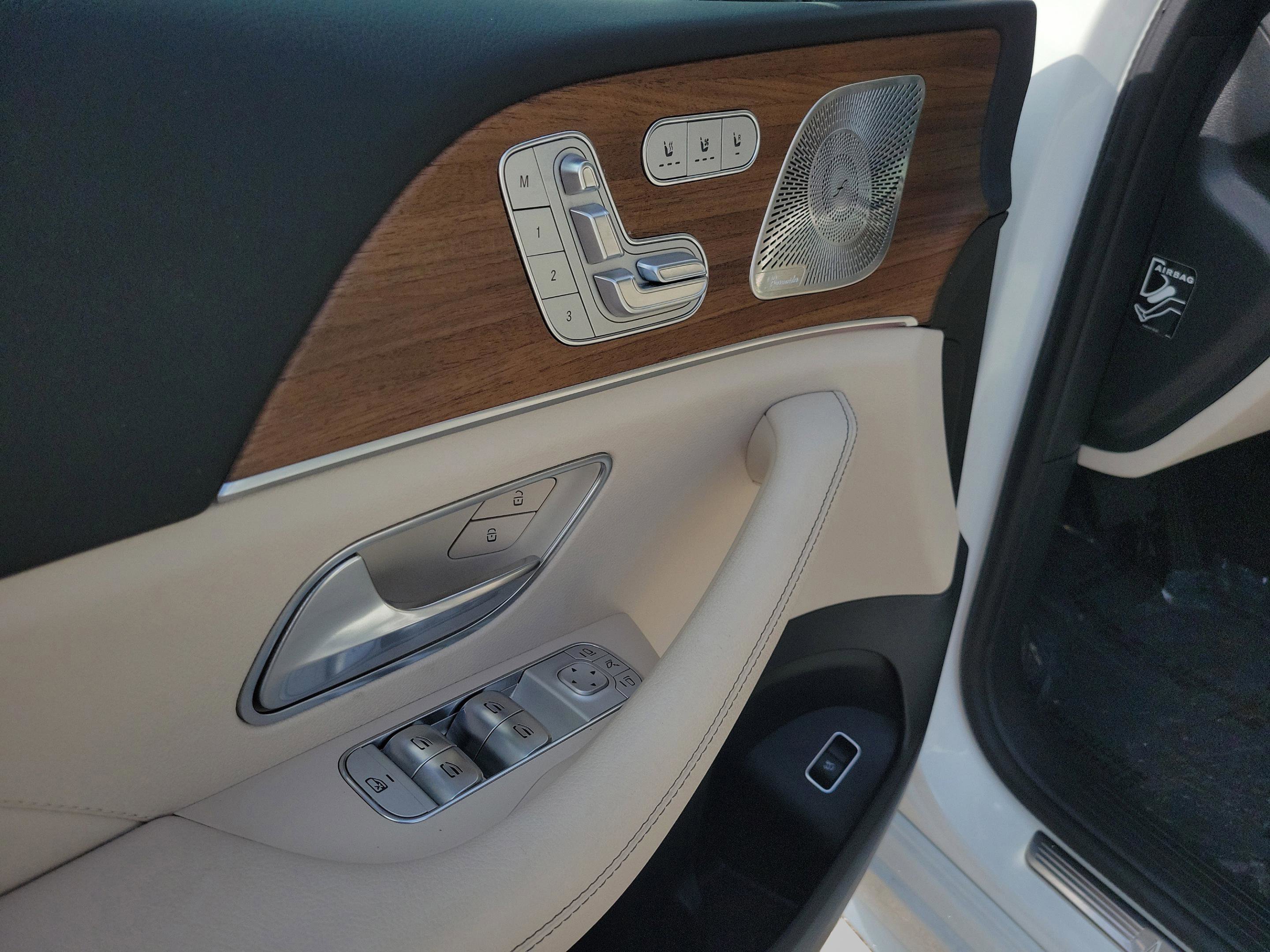 Certified 2026 Mercedes-Benz GLE 580 4MATIC image 33