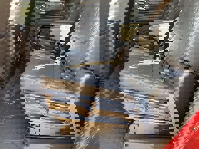 Used 2022 Chevrolet Tahoe Z71 w/ Luxury Package image 16