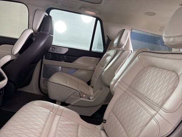 Certified 2022 Lincoln Navigator Black Label image 13
