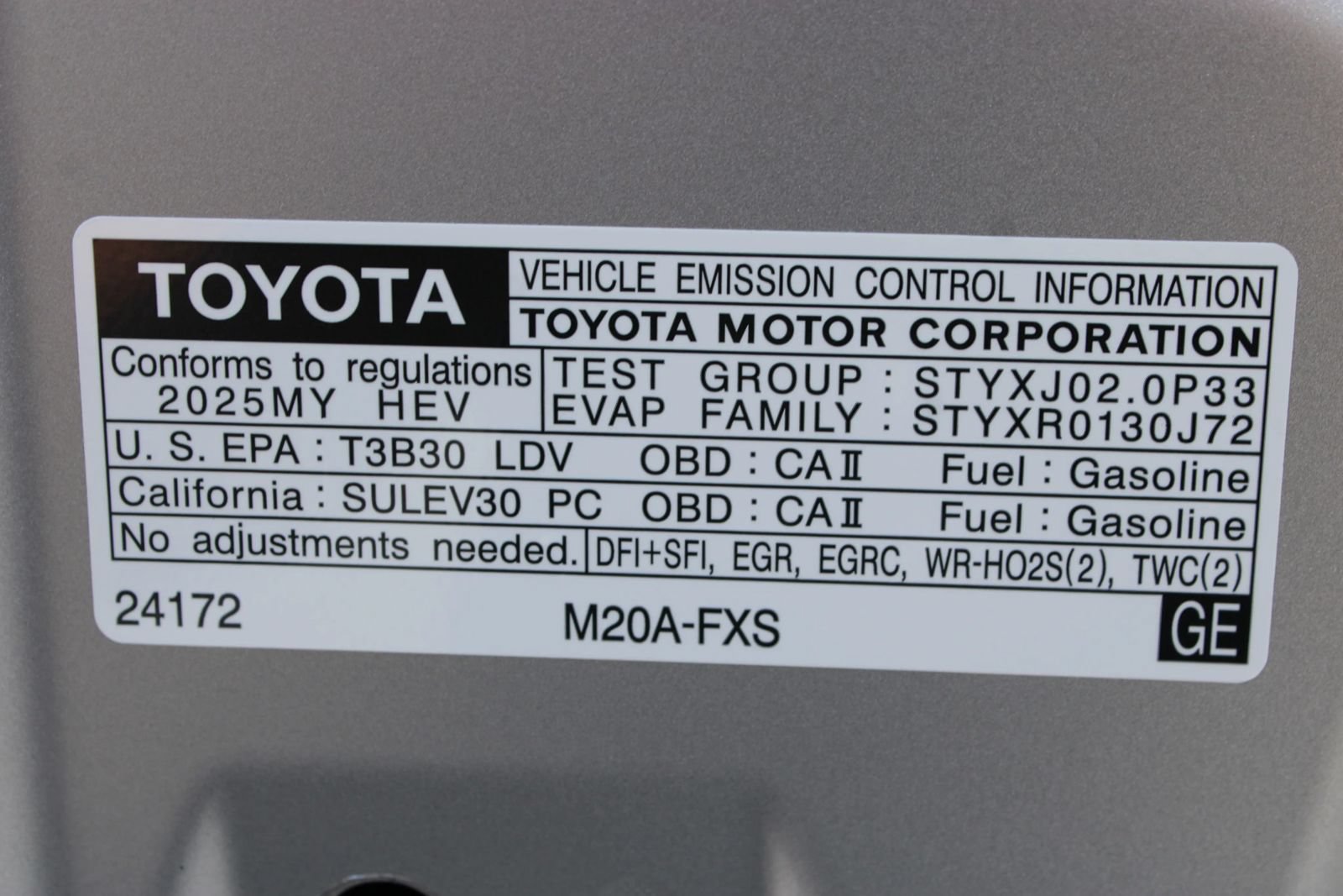 Used 2025 Toyota Prius LE FWD image 55