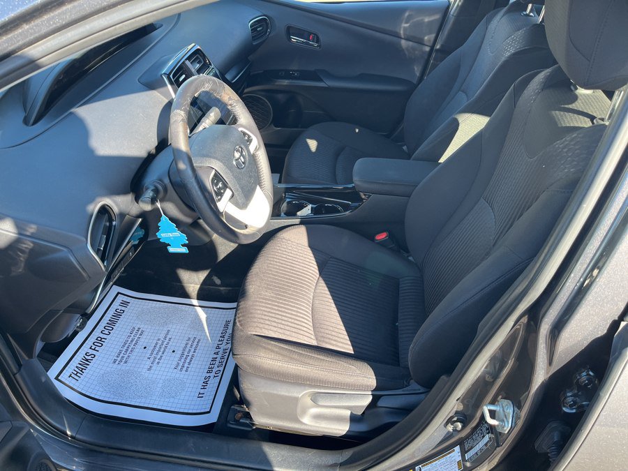 Used 2017 Toyota Prius Prime Plus FWD image 9