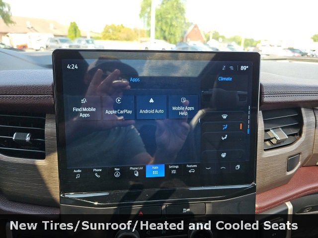 Used 2023 Ford Expedition Max Limited image 23