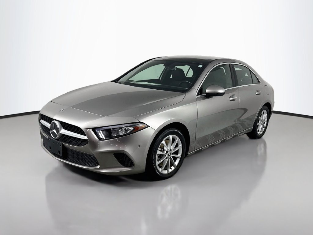 Used 2019 Mercedes-Benz A 220 4MATIC image 1