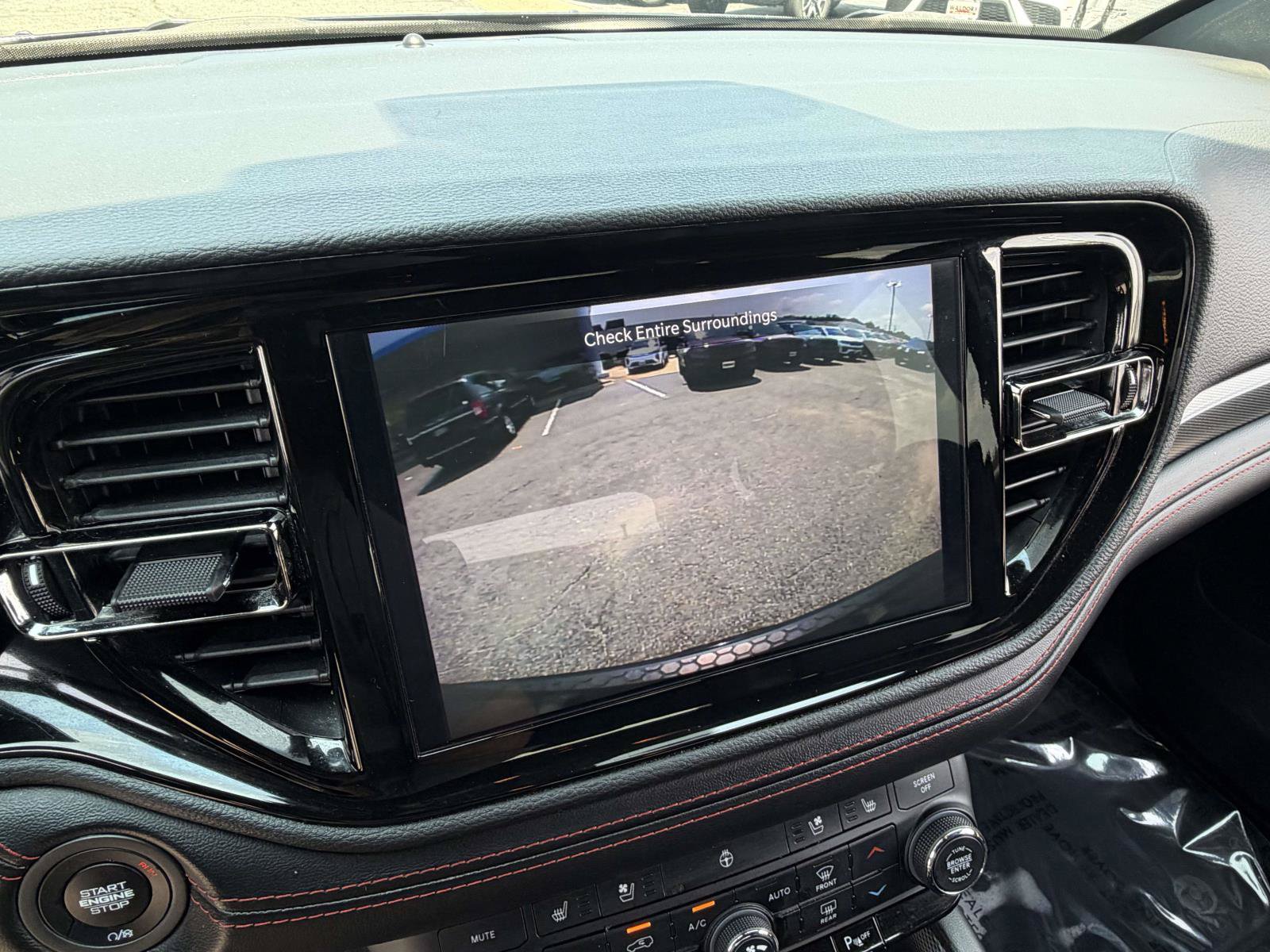 Used 2023 Dodge Durango GT AWD/4WD image 12