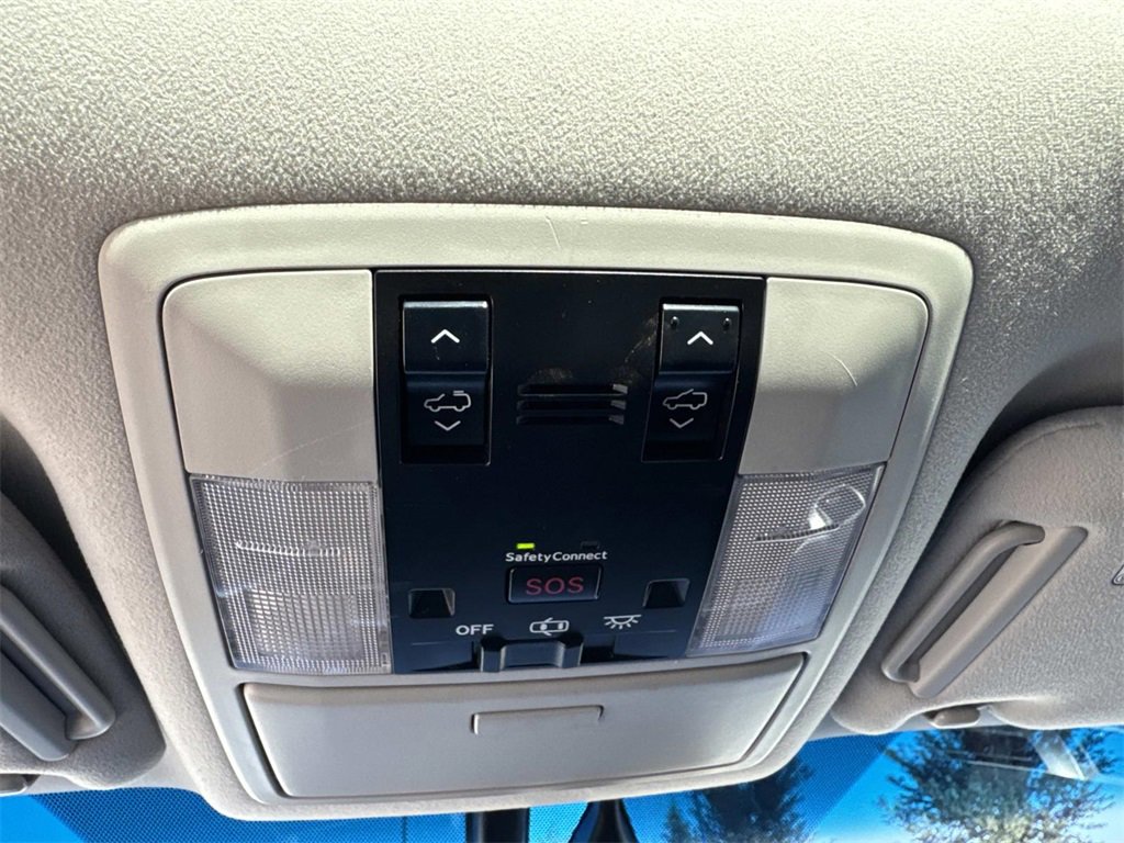 Used 2019 Lexus GX 460 image 20