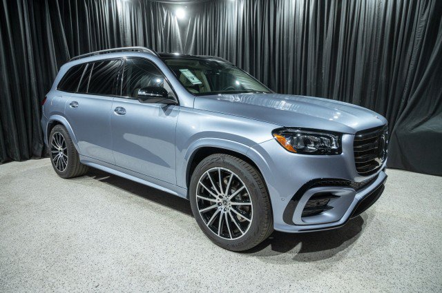 New 2026 Mercedes-Benz GLS 450 4MATIC image 3