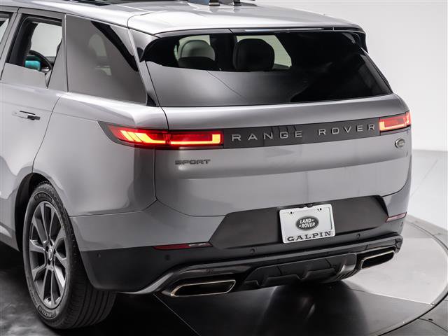 Used 2023 Land Rover Range Rover Sport SE image 29