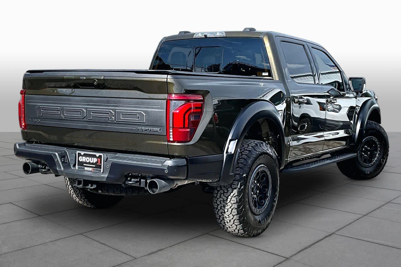 Used 2025 Ford F150 Raptor AWD/4WD image 13