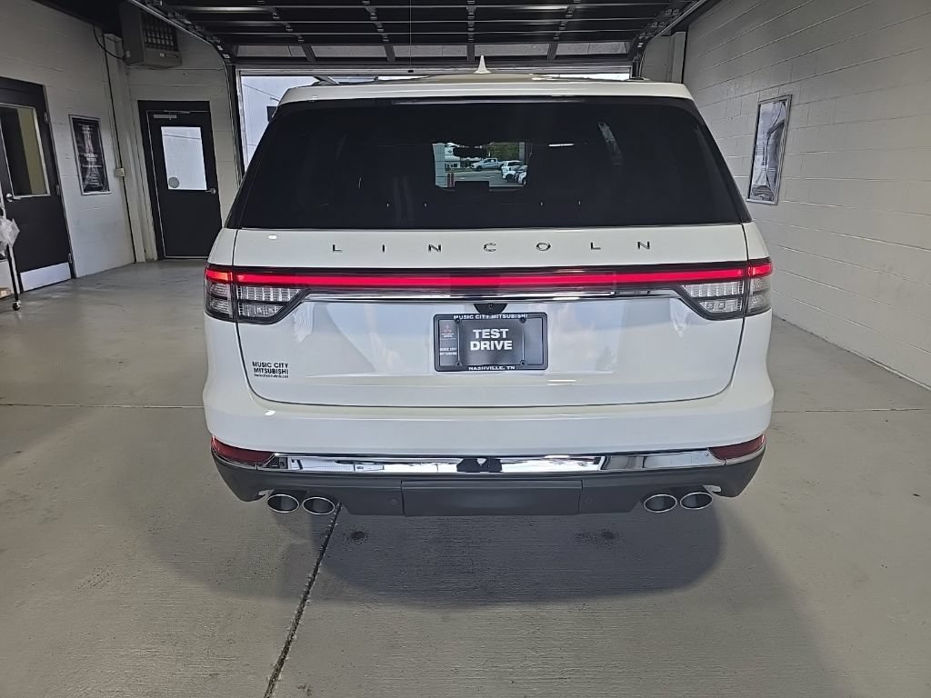 Used 2020 Lincoln Aviator Reserve w/ Equipment Group 202A AWD/4WD image 6