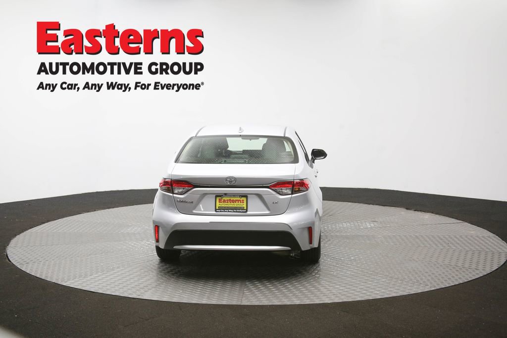 Used 2022 Toyota Corolla LE FWD image 37