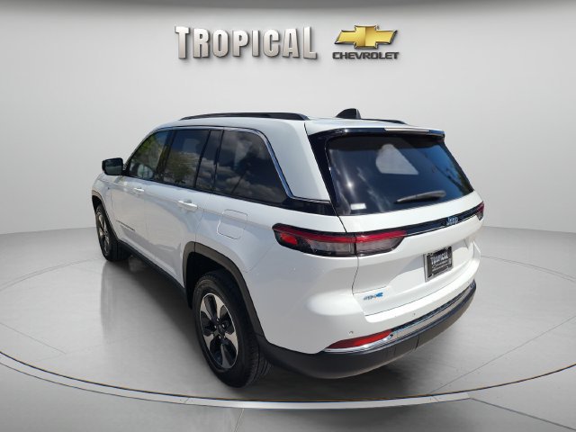 Used 2024 Jeep Grand Cherokee Limited 4xe AWD/4WD image 3