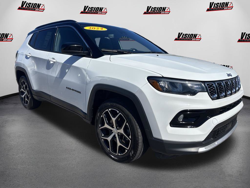 Used 2024 Jeep Compass Limited AWD/4WD image 3