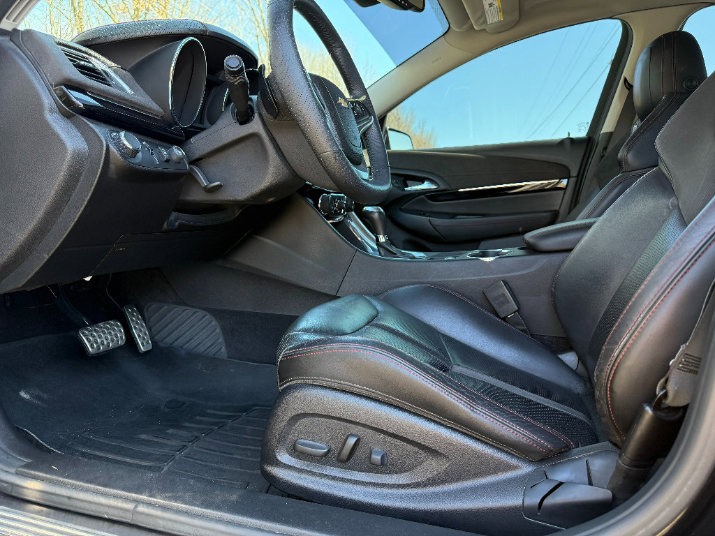 Used 2017 Chevrolet SS image 20