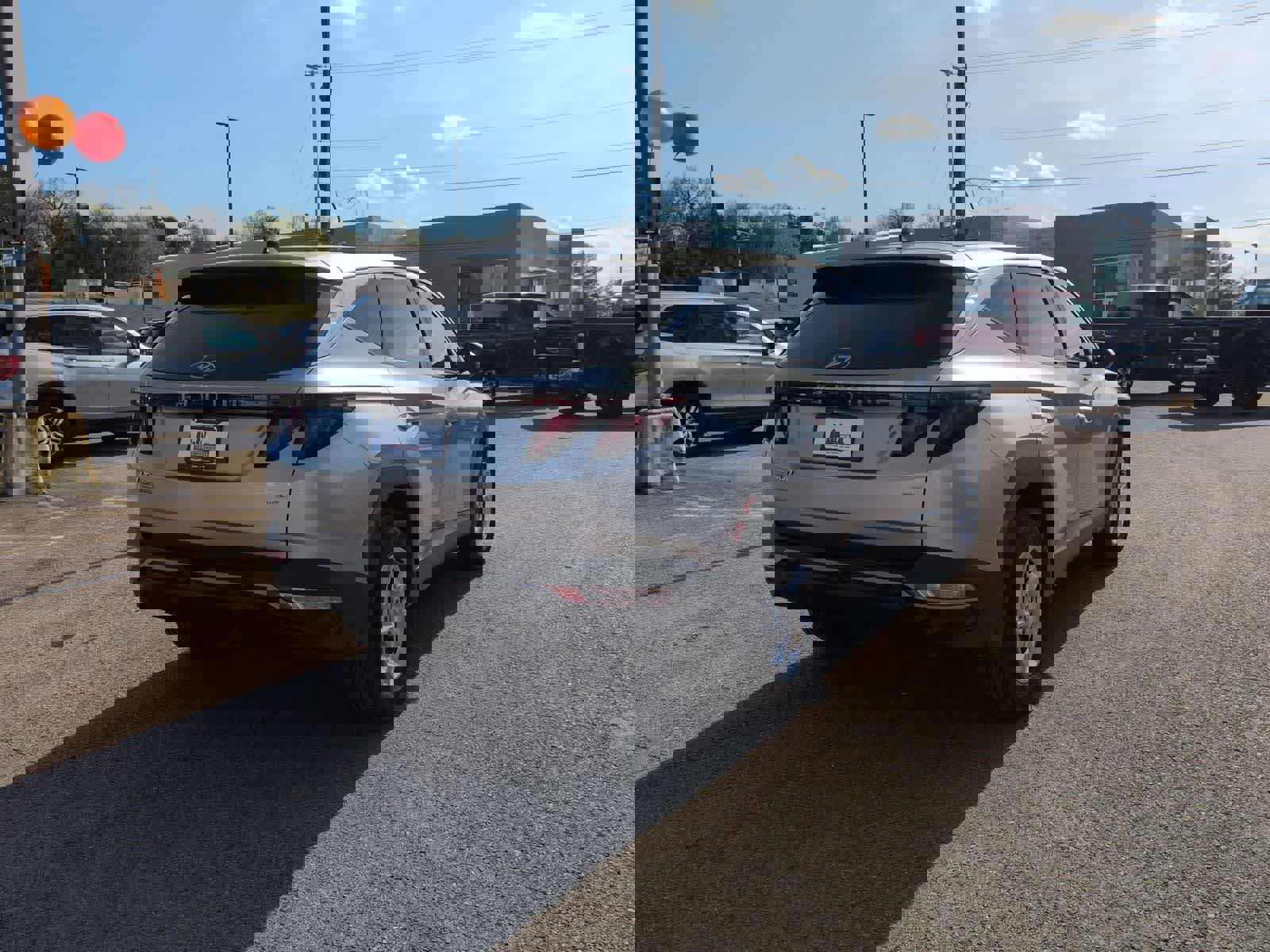 Used 2022 Hyundai Tucson SE image 8