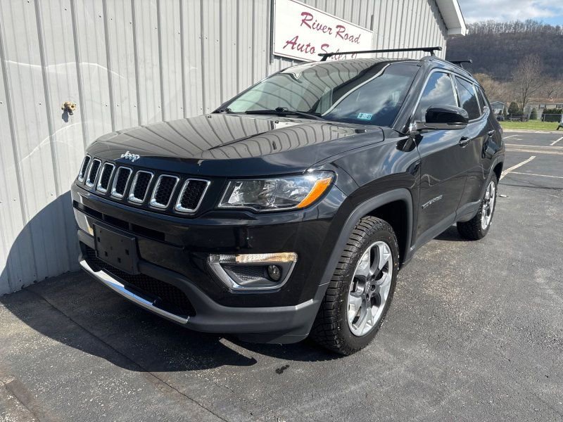 Used 2018 Jeep Compass Limited w/ Navigation Group AWD/4WD image 14