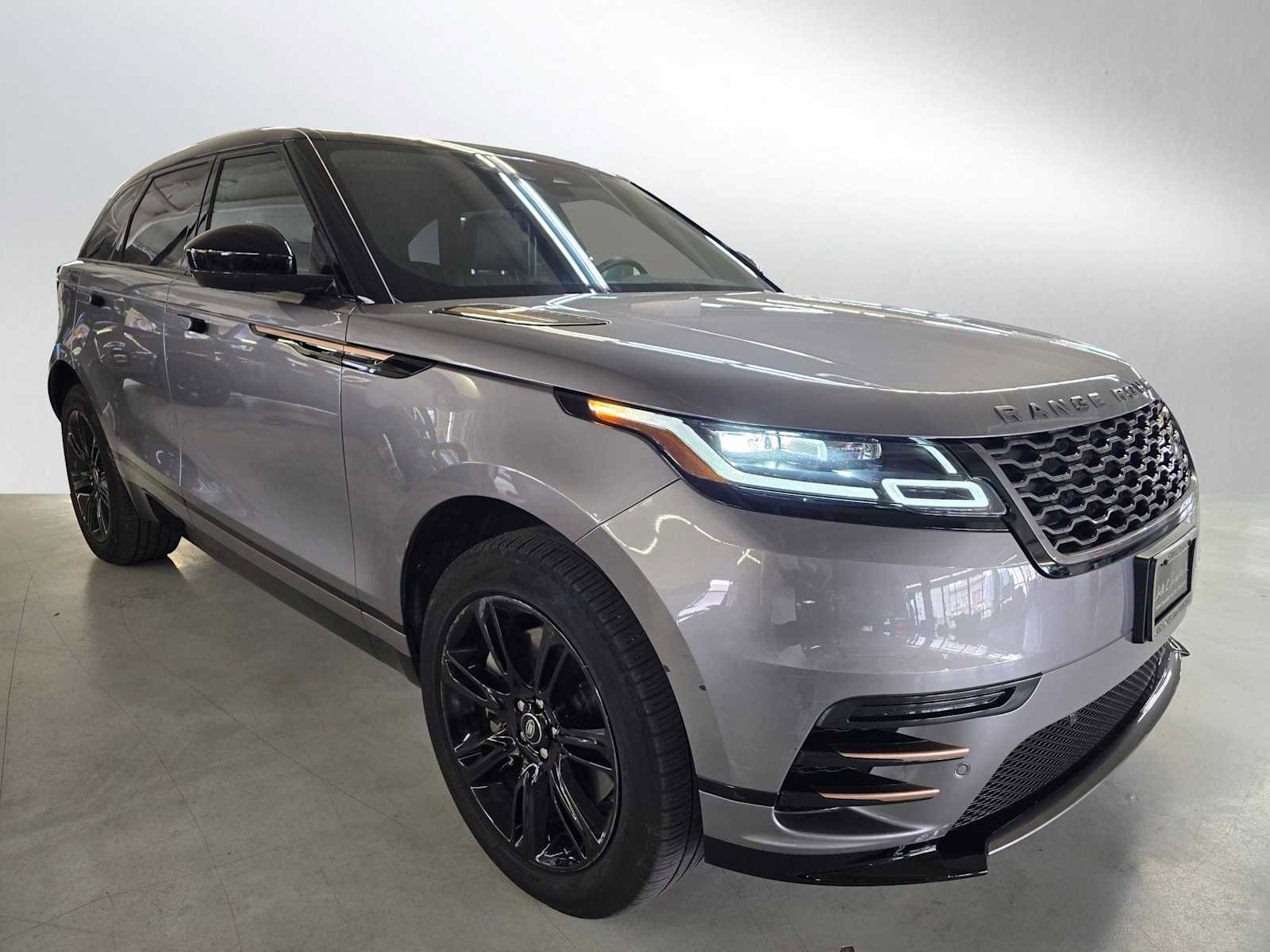 Used 2023 Land Rover Range Rover Velar R-Dynamic S AWD/4WD image 7