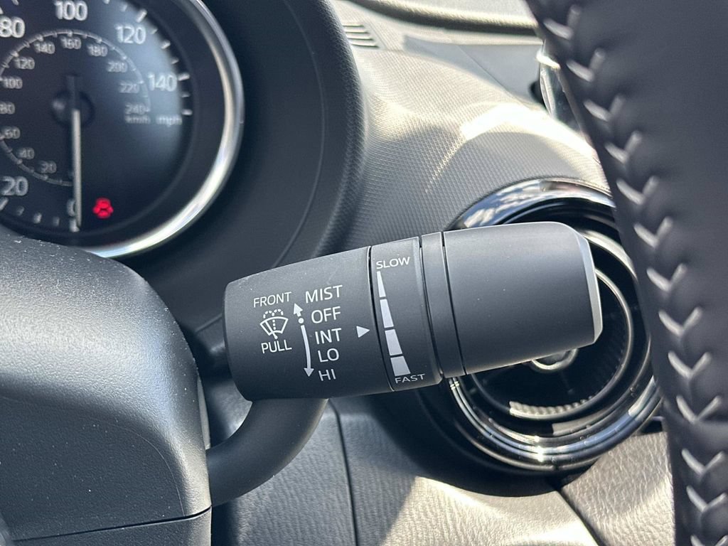 New 2026 MAZDA MX-5 Miata Club w/ Interior Package RWD image 21