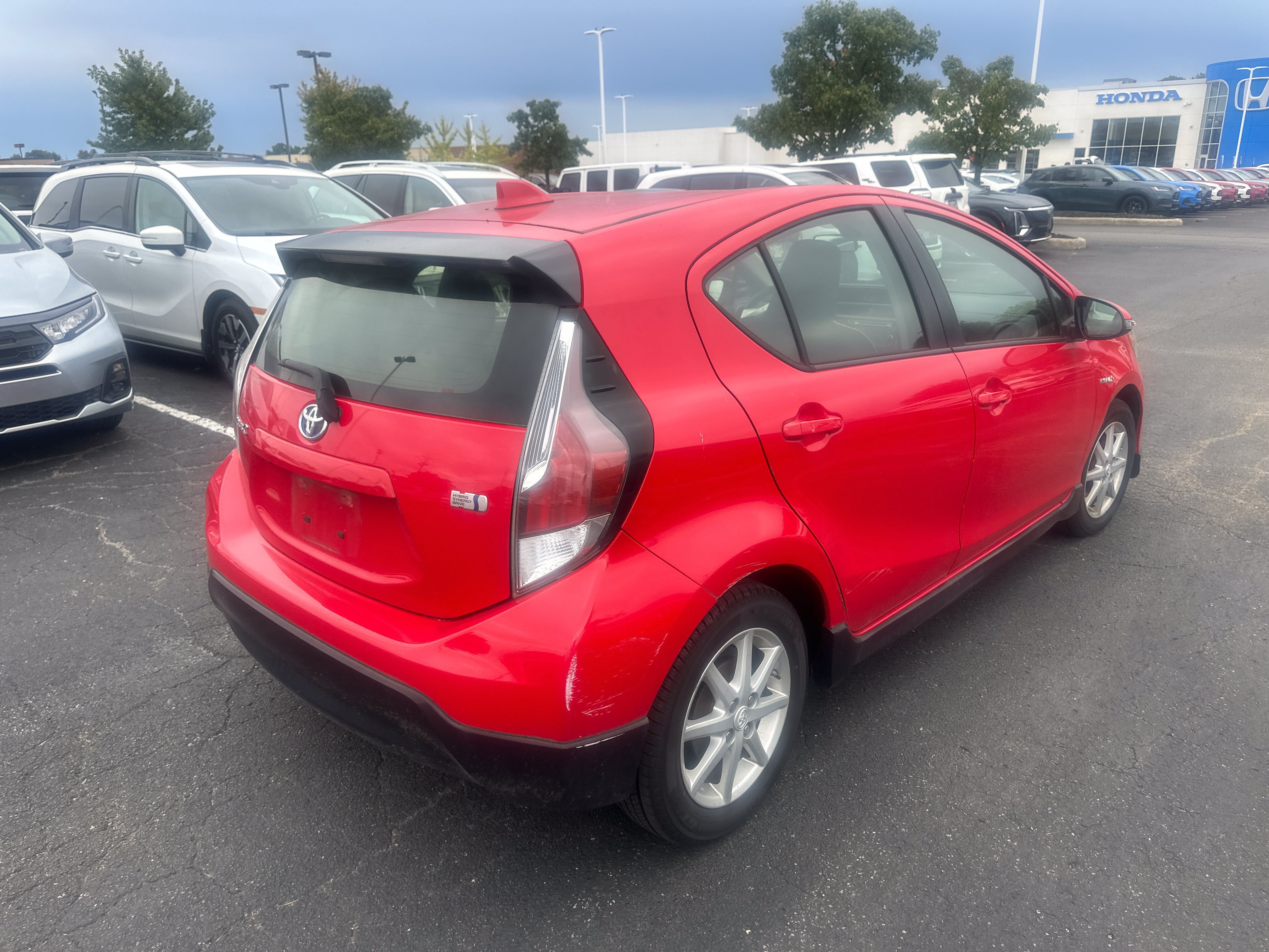 Used 2017 Toyota Prius C One FWD image 12