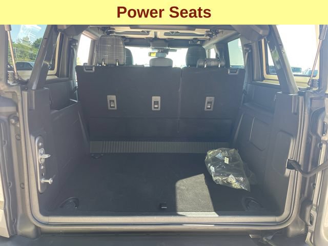 Used 2025 Ford Bronco Heritage Edition AWD/4WD image 13