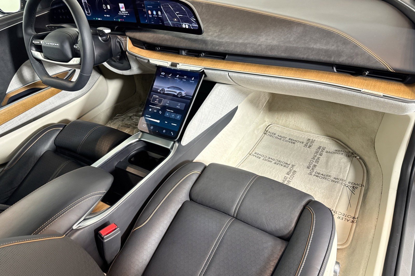 Used 2022 Lucid Air Grand Touring image 26