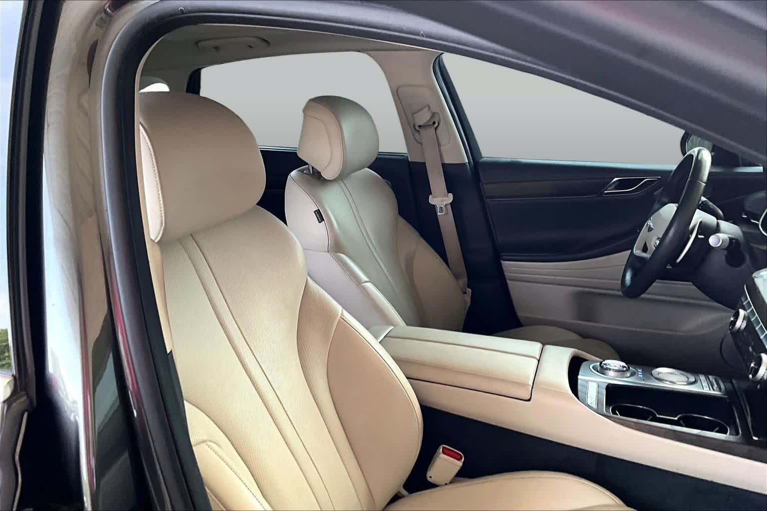 Used 2022 Genesis G80 2.5T w/ Prestige Package AWD/4WD image 9