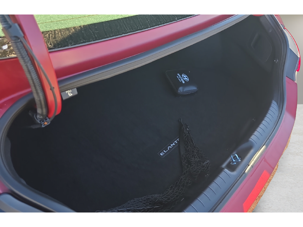 Certified 2026 Hyundai Elantra Sport FWD image 9