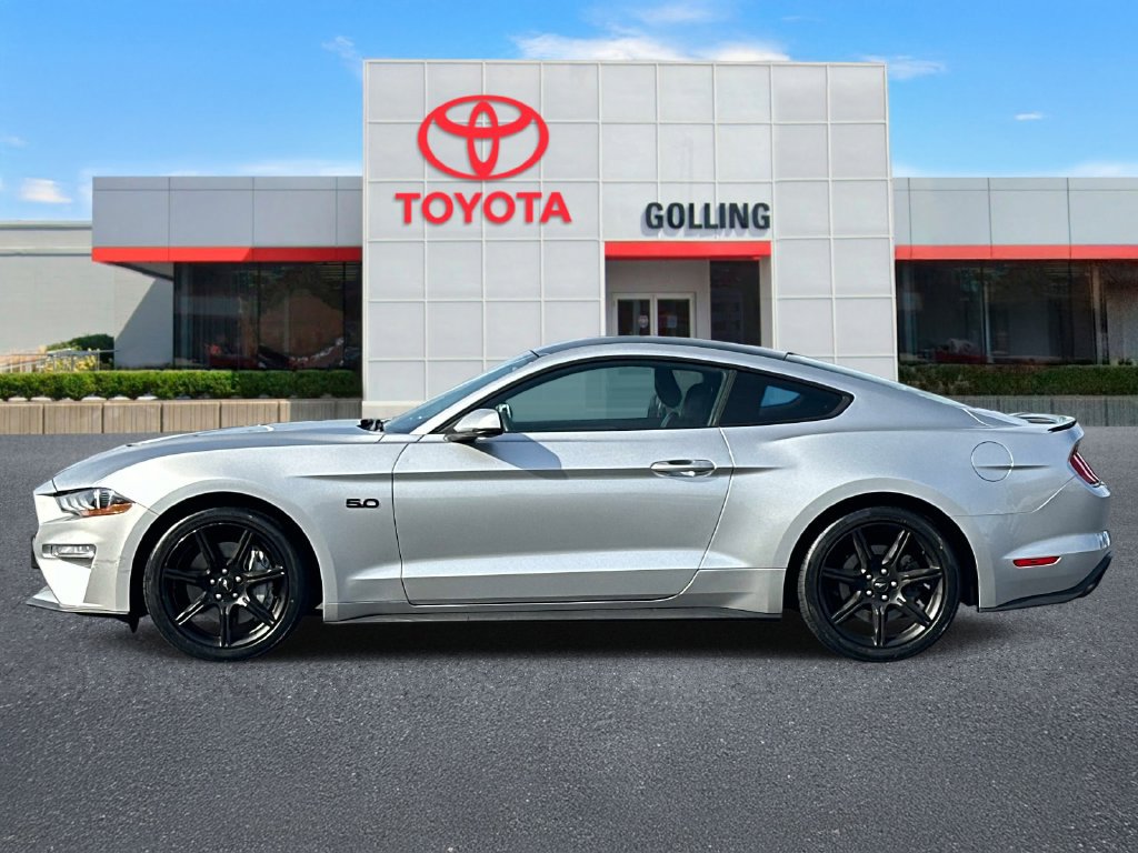 Used 2019 Ford Mustang GT Premium w/ Equipment Group 401A RWD image 2