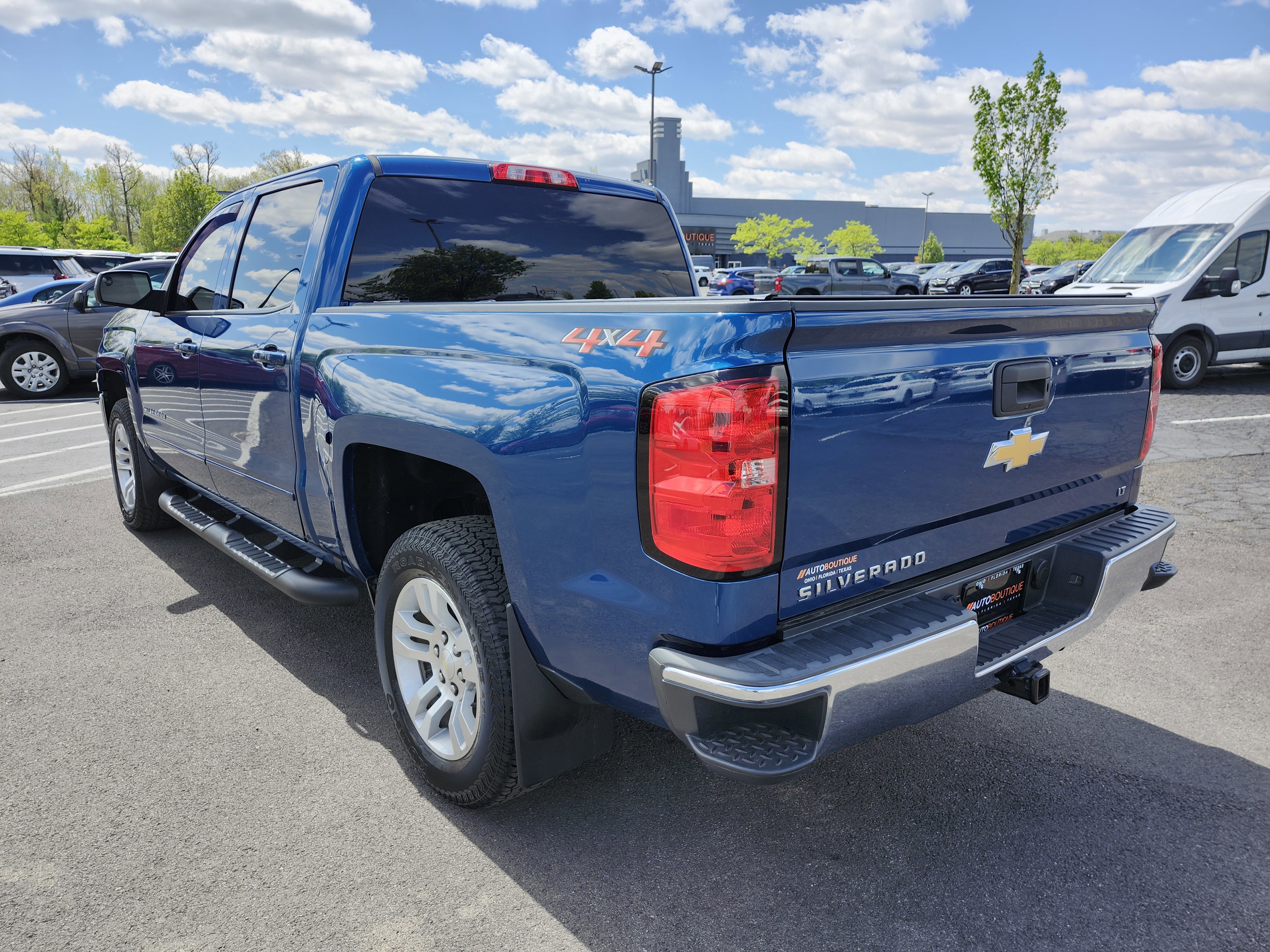 Used 2018 Chevrolet Silverado 1500 LT w/ All Star Edition image 16