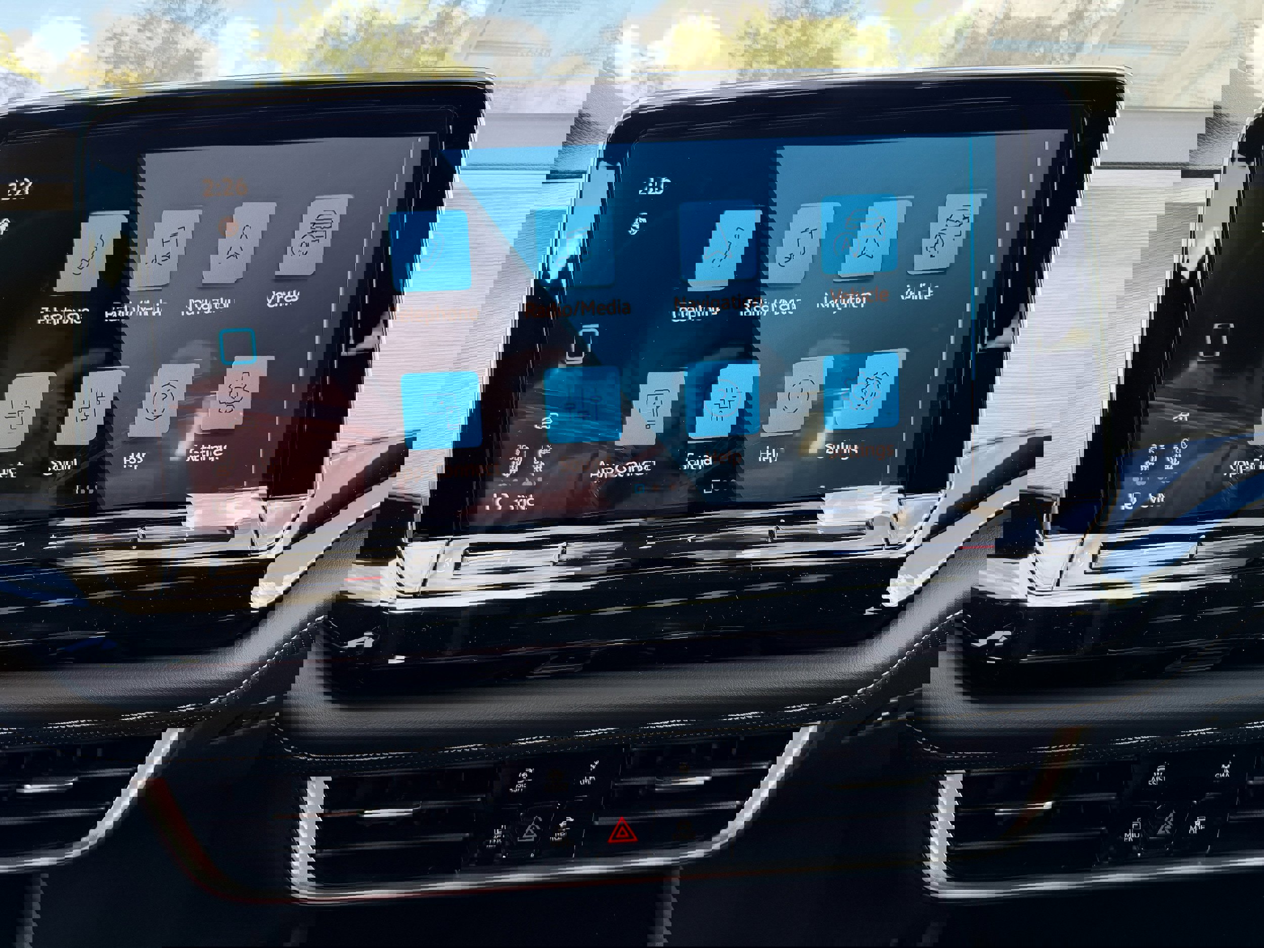 New 2026 Volkswagen Atlas Cross Sport SE FWD image 18