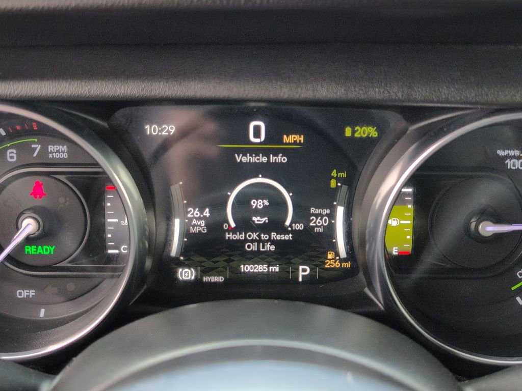 Certified 2021 Jeep Wrangler Unlimited Sahara w/ Cold Weather Group image 19