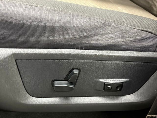 Used 2011 RAM 3500 Big Horn AWD/4WD image 14