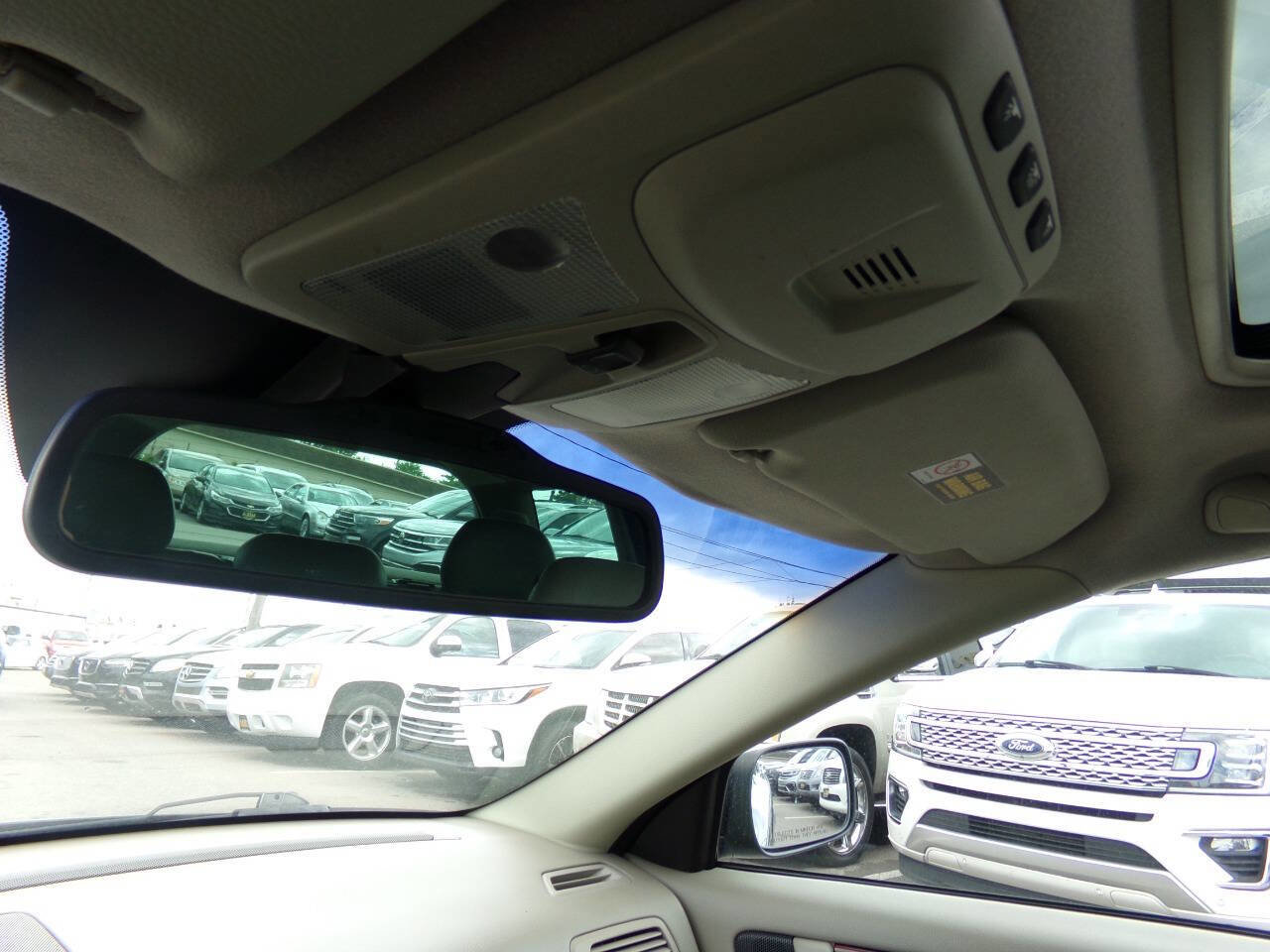 Used 2004 Volvo V70 AWD/4WD image 13