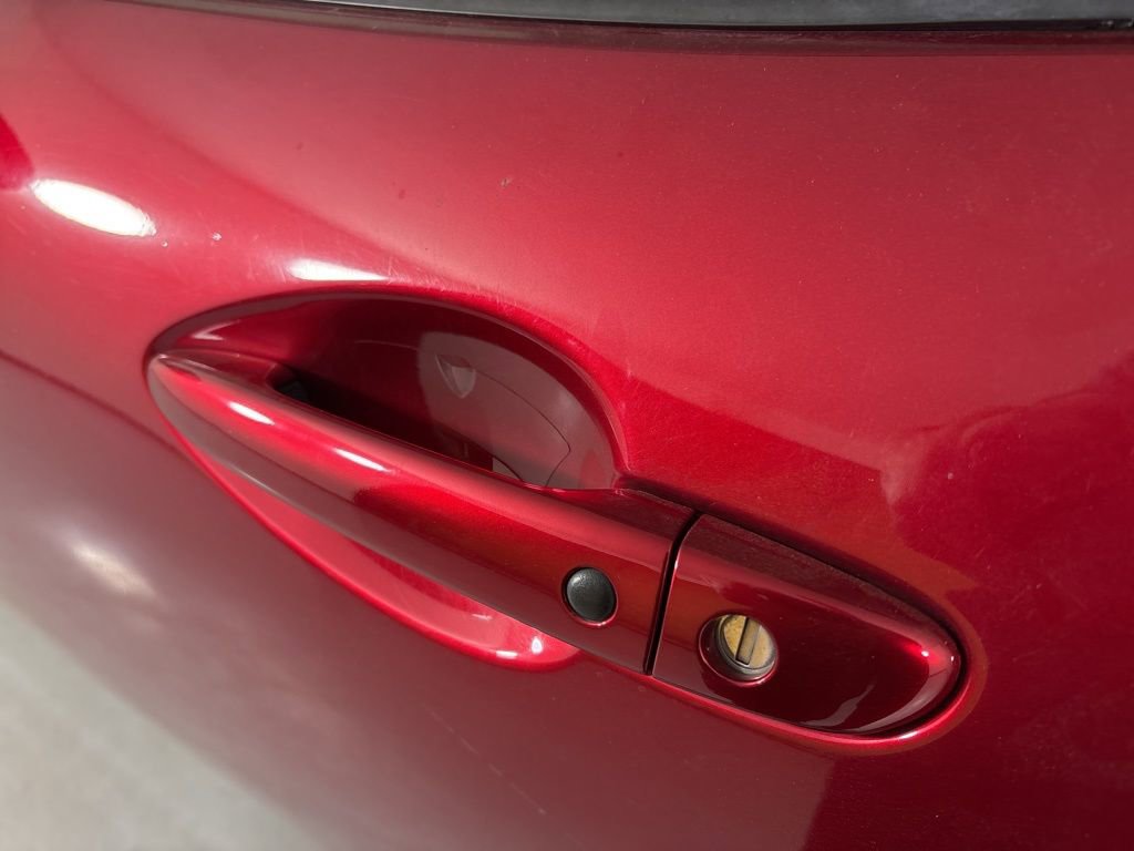 Used 2019 MAZDA MX-5 Miata Sport w/ I-ACTIVSENSE Sport Package image 12