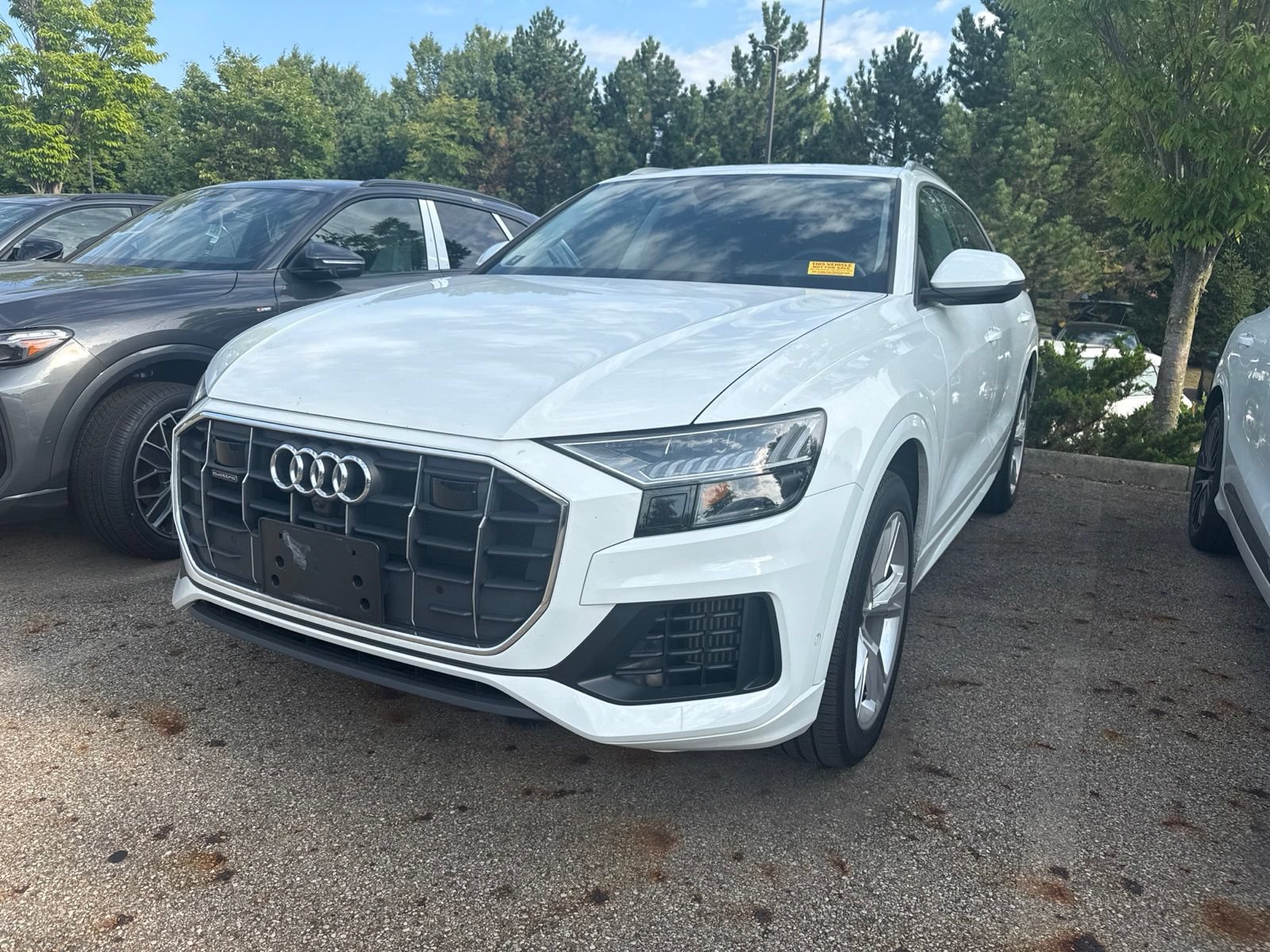 Used 2023 Audi Q8 Premium w/ Convenience Package AWD/4WD image 1