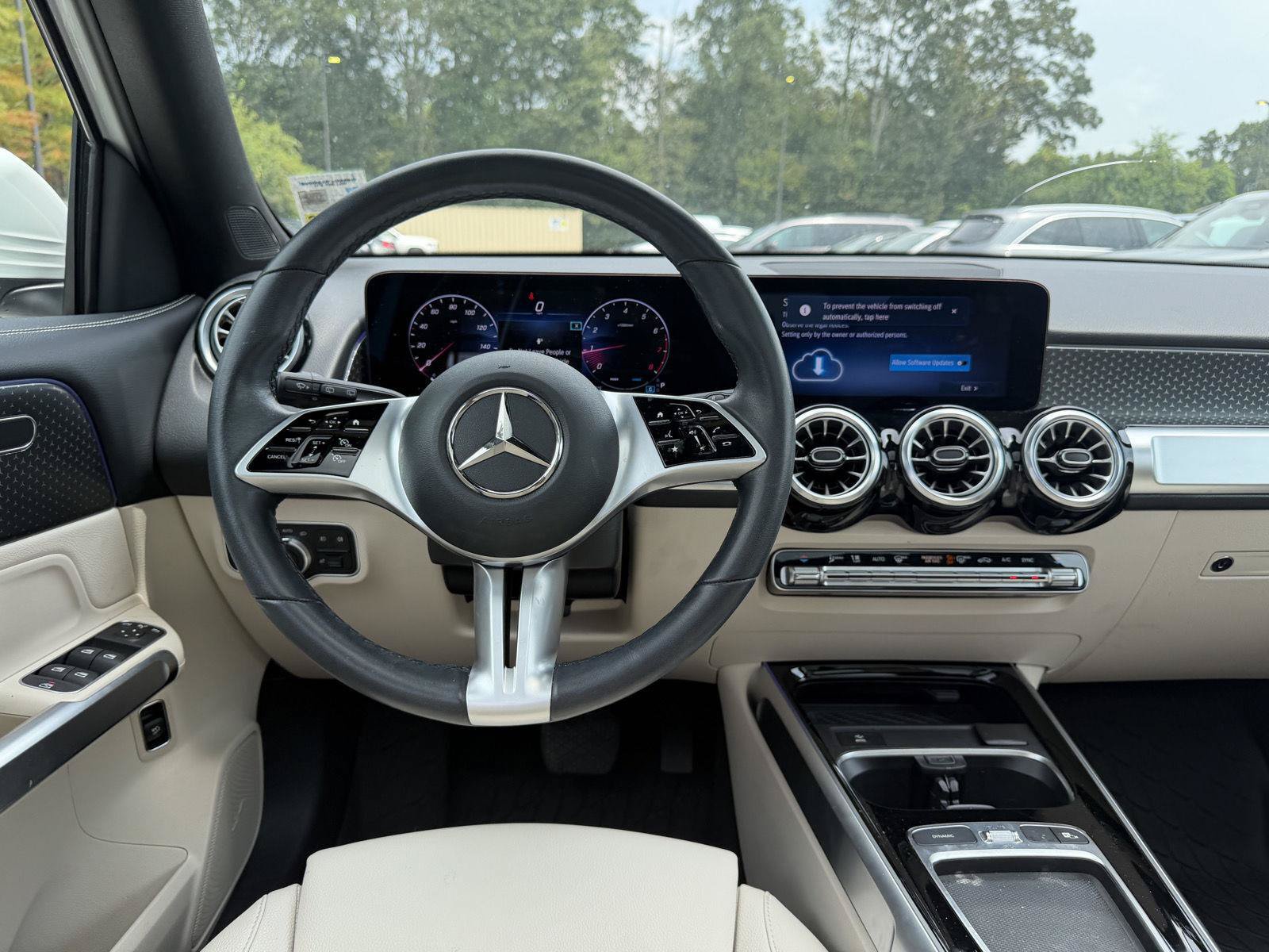Certified 2024 Mercedes-Benz GLB 250 image 19
