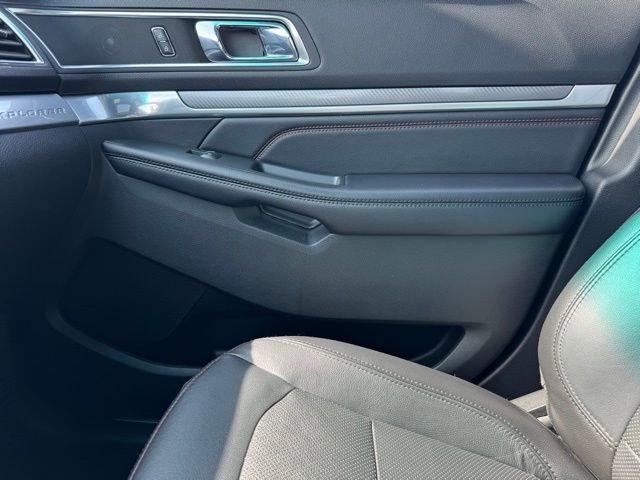 Used 2017 Ford Explorer Sport w/ Equipment Group 401A image 23