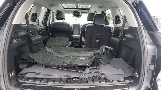 Certified 2023 Jeep Grand Cherokee L Limited w/ Luxury Tech Group II image 29