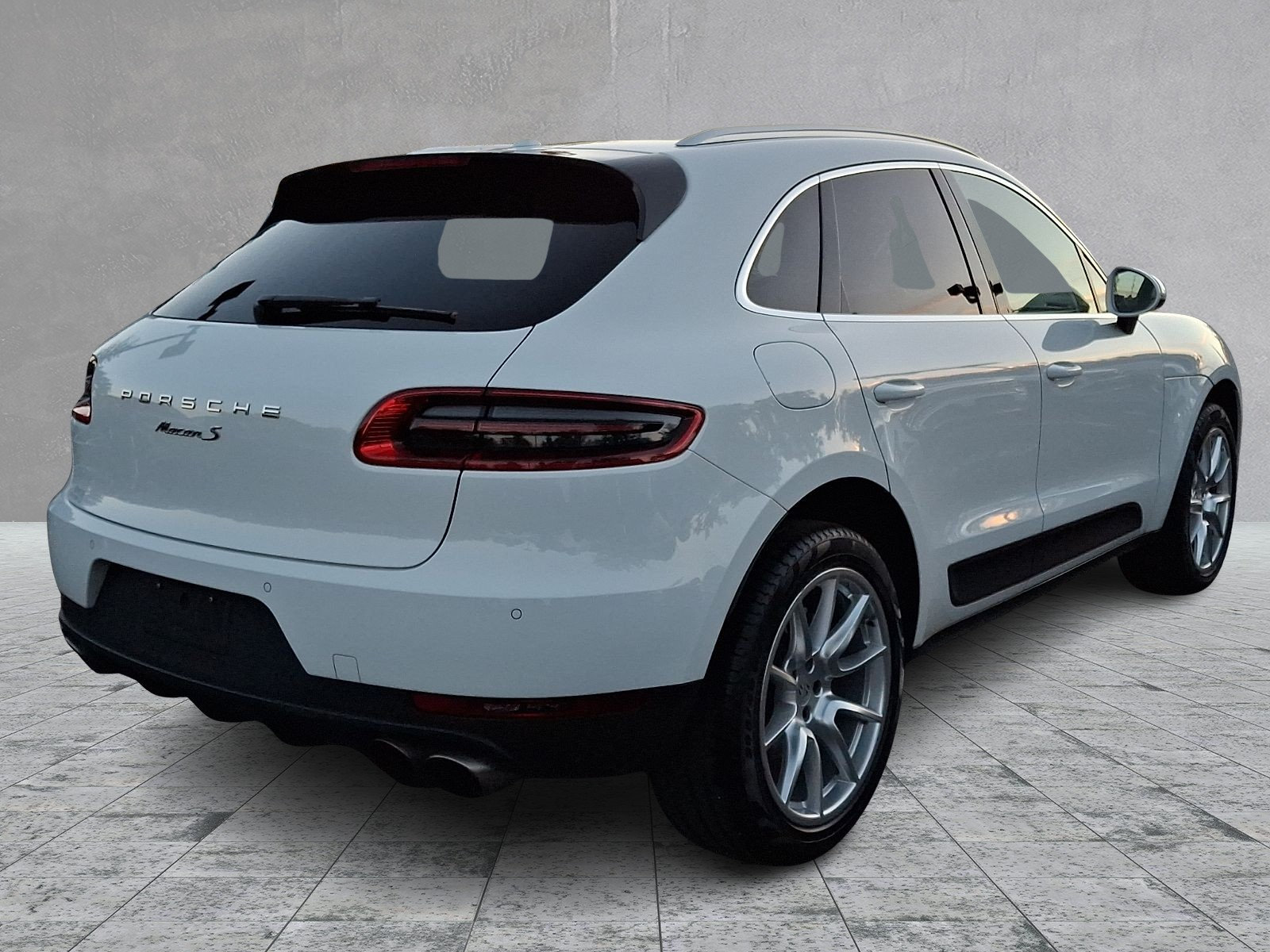 Used 2018 Porsche Macan S AWD/4WD image 4