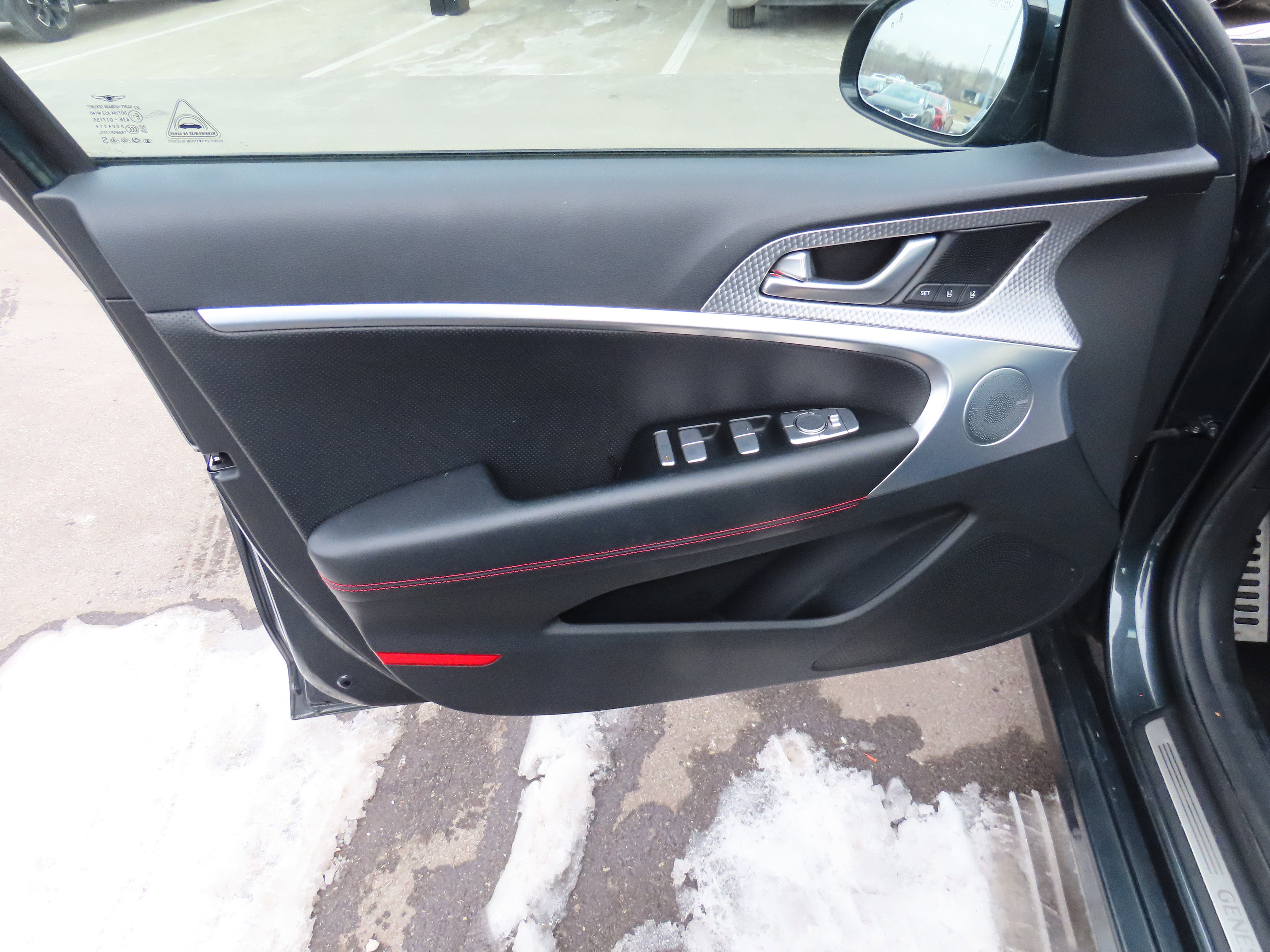 Used 2023 Genesis G70 2.0T w/ Sport Prestige Package image 21