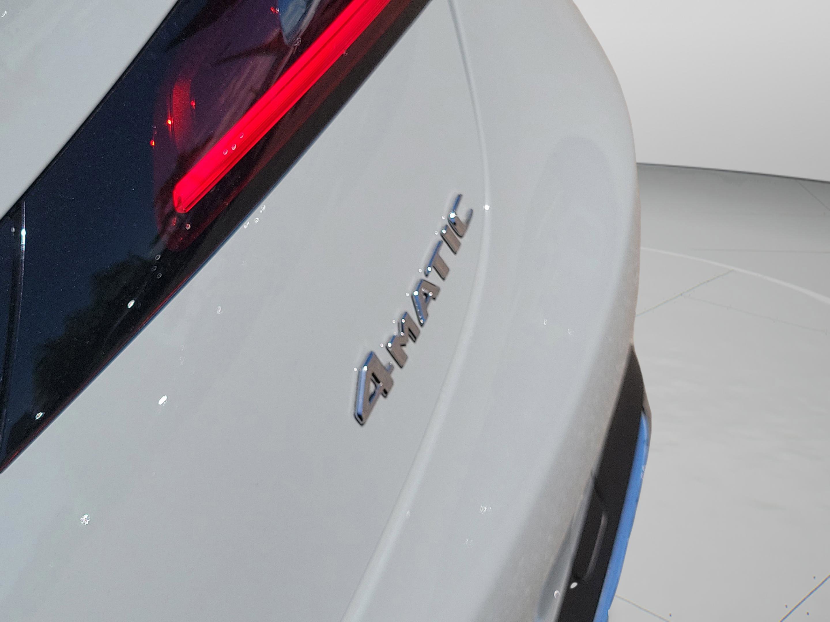 Certified 2026 Mercedes-Benz CLE 300 4MATIC Coupe image 9