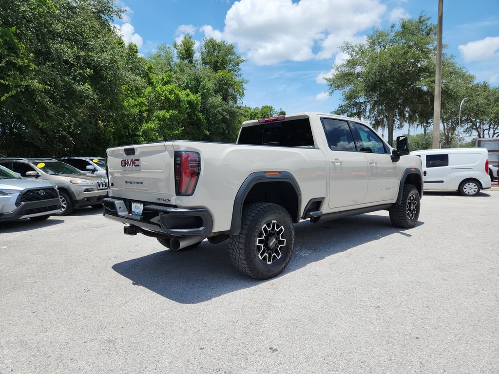 Used 2026 GMC Sierra 2500 AT4X AWD/4WD image 4