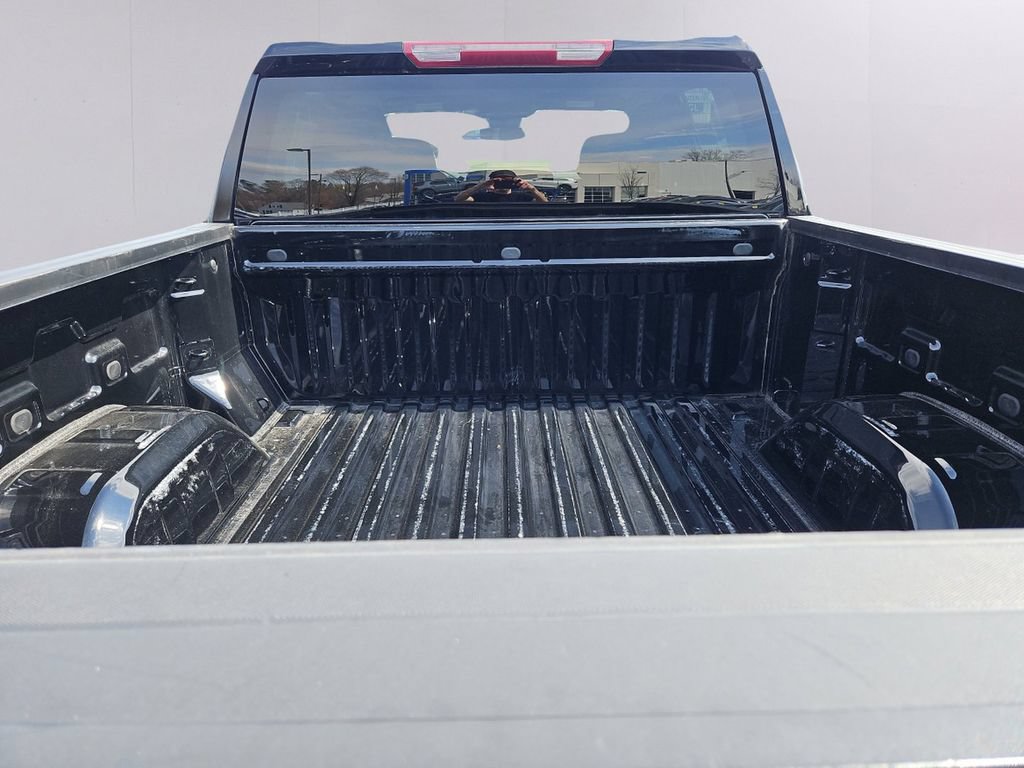 Certified 2023 Chevrolet Silverado 1500 LT AWD/4WD image 33