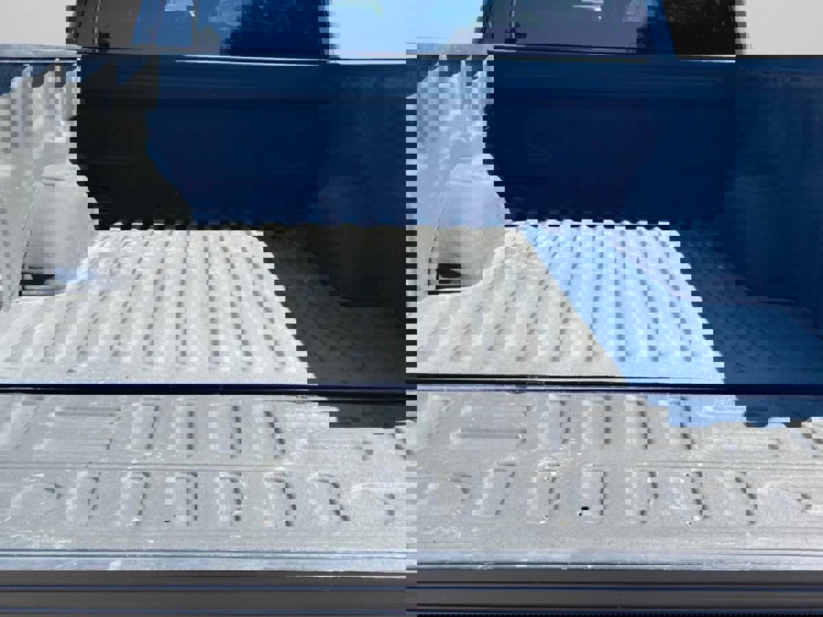 Used 2017 Ford F150 XLT w/ Trailer Tow Package image 9