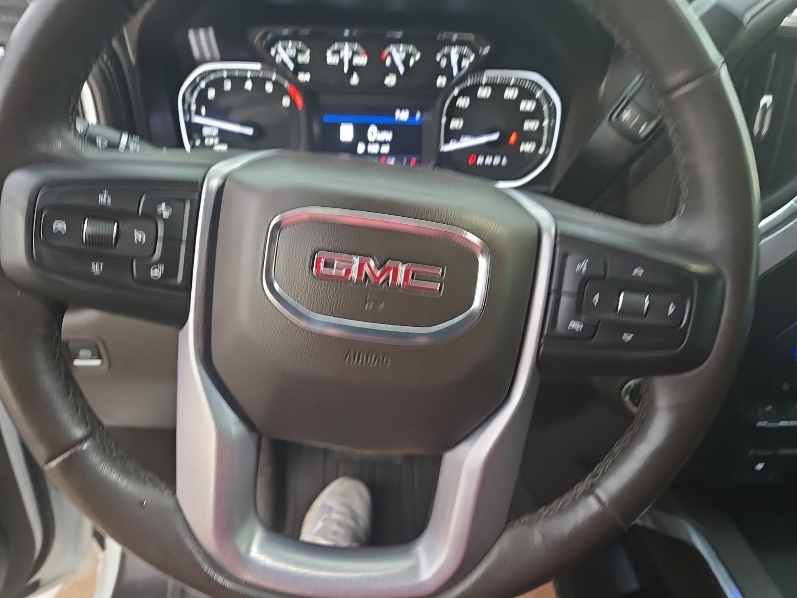 Used 2019 GMC Sierra 1500 SLT AWD/4WD image 19