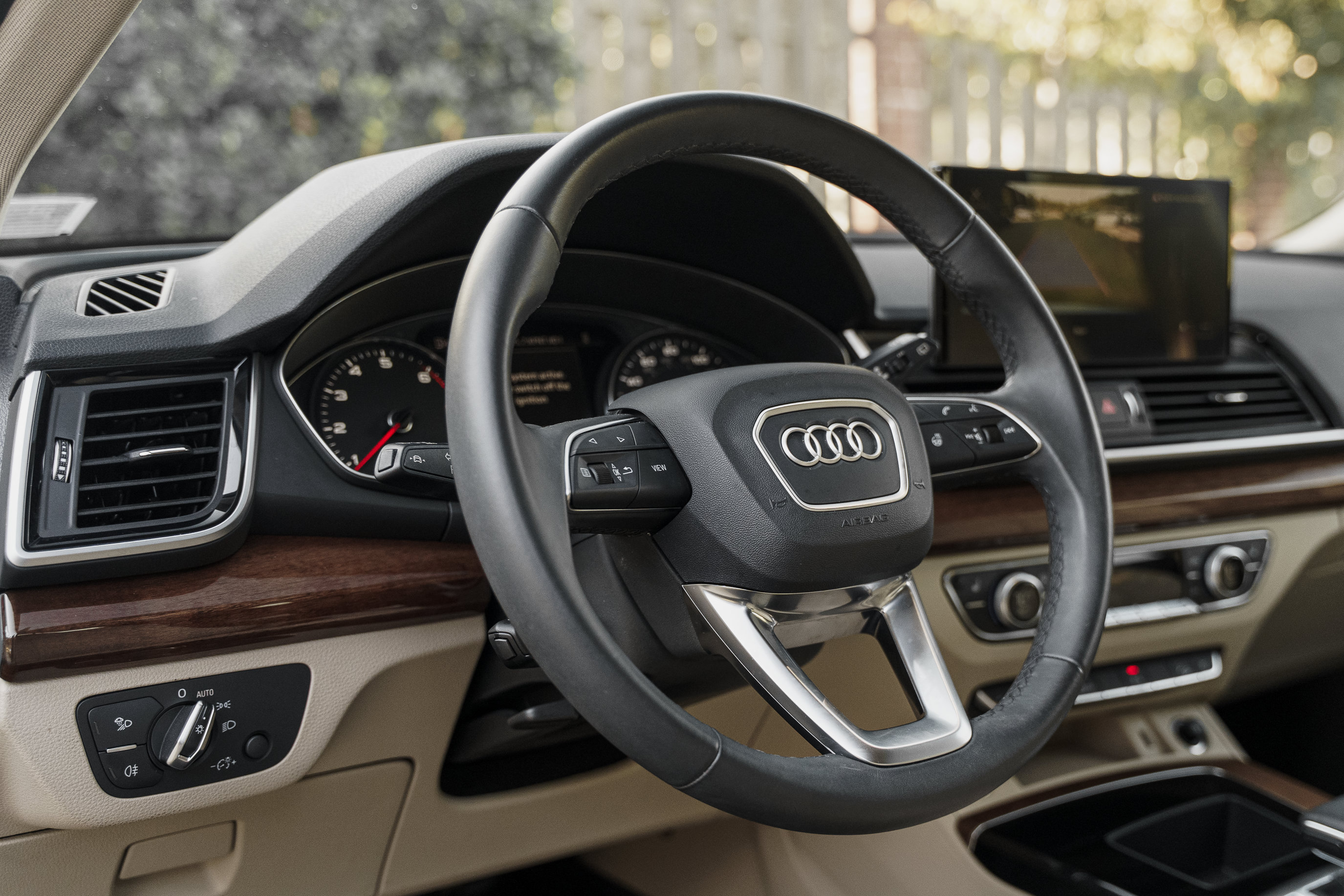 Used 2024 Audi Q5 2.0T Premium w/ Convenience Package AWD/4WD image 8