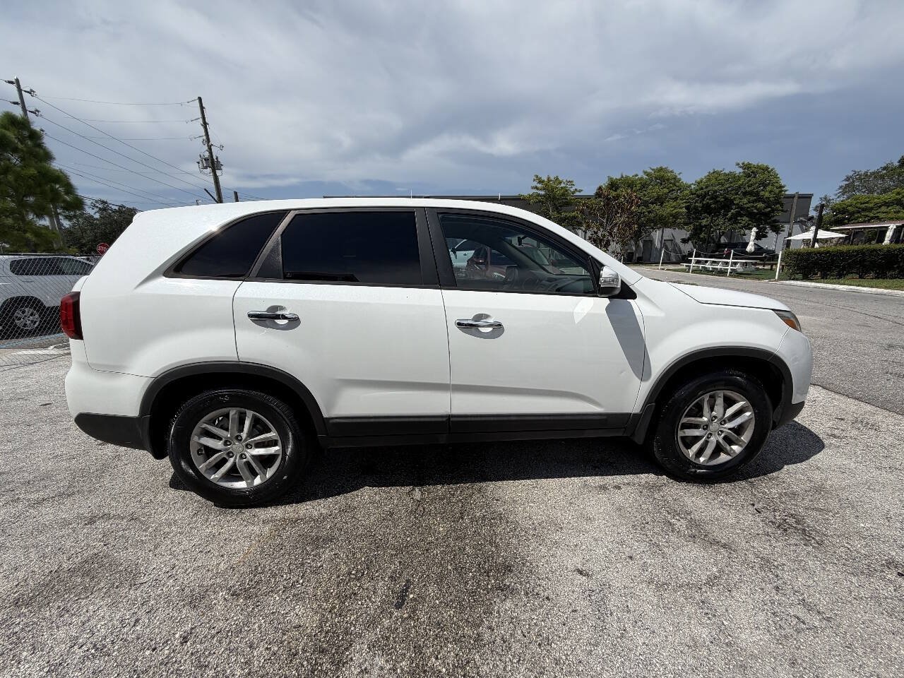 Used 2014 Kia Sorento LX FWD image 6