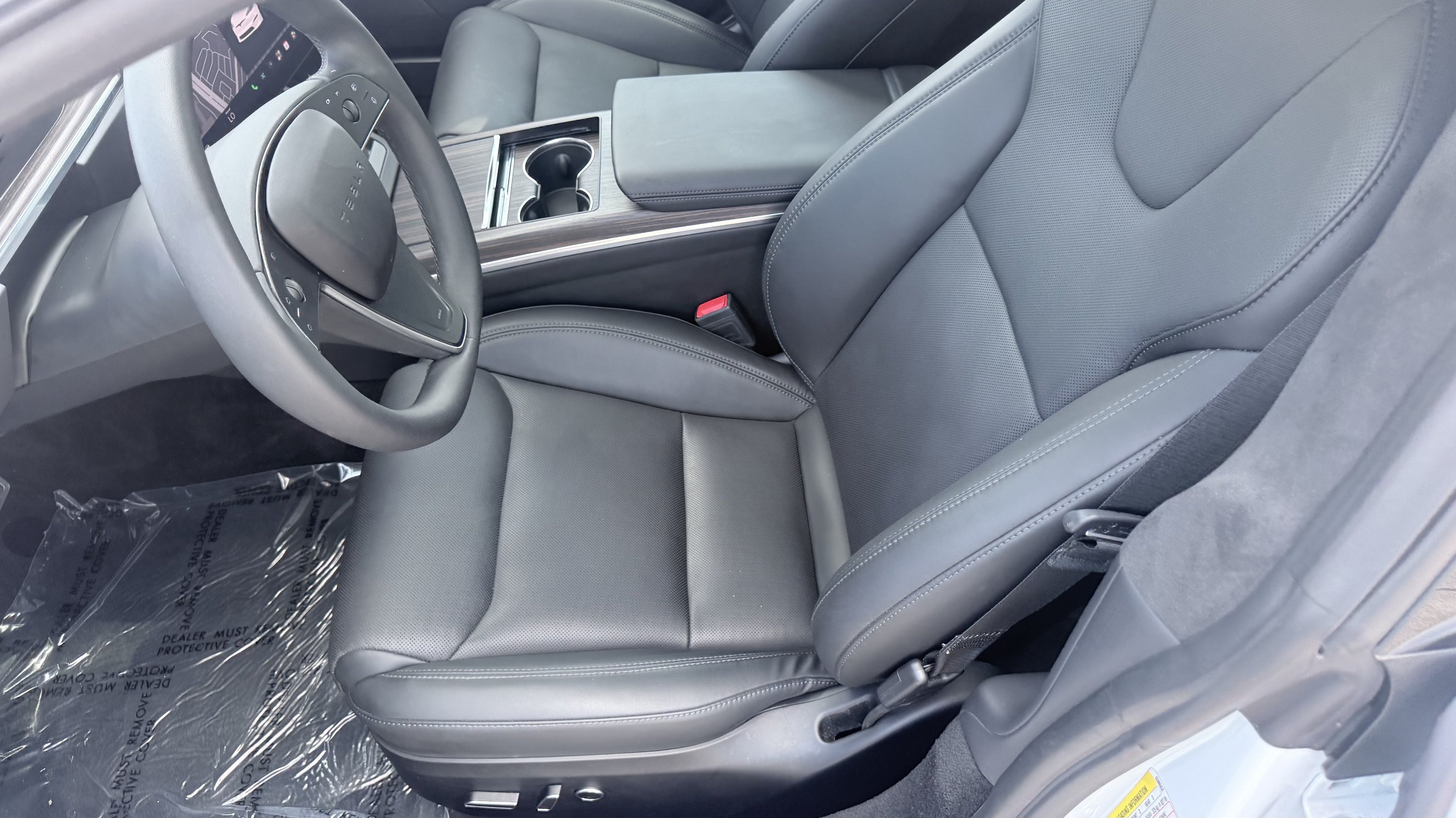 Used 2024 Tesla Model S AWD/4WD image 27